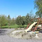 2 Bedroom Cozy In