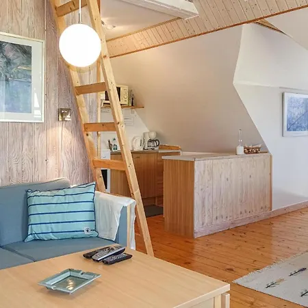 2 Bedroom Cozy In * Neksø