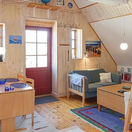2 Bedroom Cozy In *
